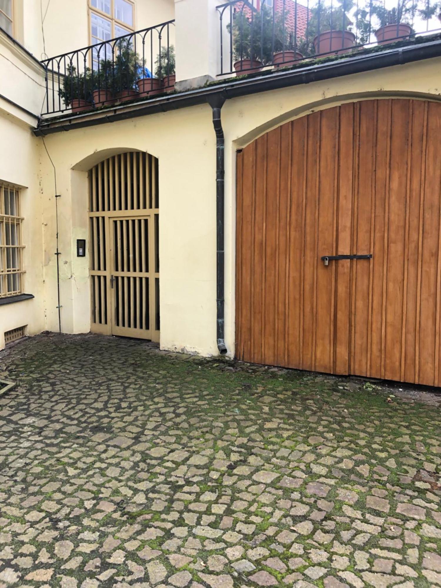 Historic Centre Of Apartment *